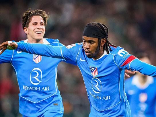 开云APP-卢克曼：多亏了我的队友，我适应起来非常容易